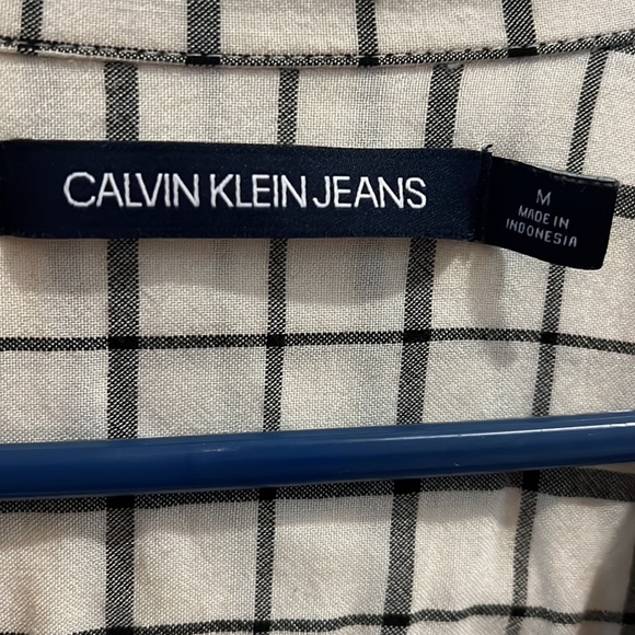 Calvin Klein button up - Picture 2 of 3